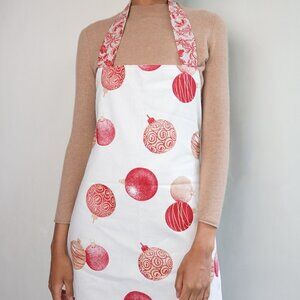 REVERSIBLE Red/White Festive FULL Apron
